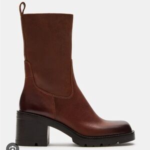 Steve Madden Leather NALA Block Heel Square Toe Boots GUC 11